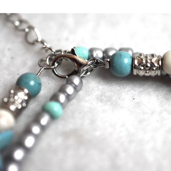 Beachy Blue/Silver Tone/White Double Beaded Turtle Charm 8 Inch Anklet Bracelet - Picture 3 of 4